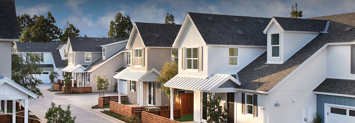 CUSTOM HOMES